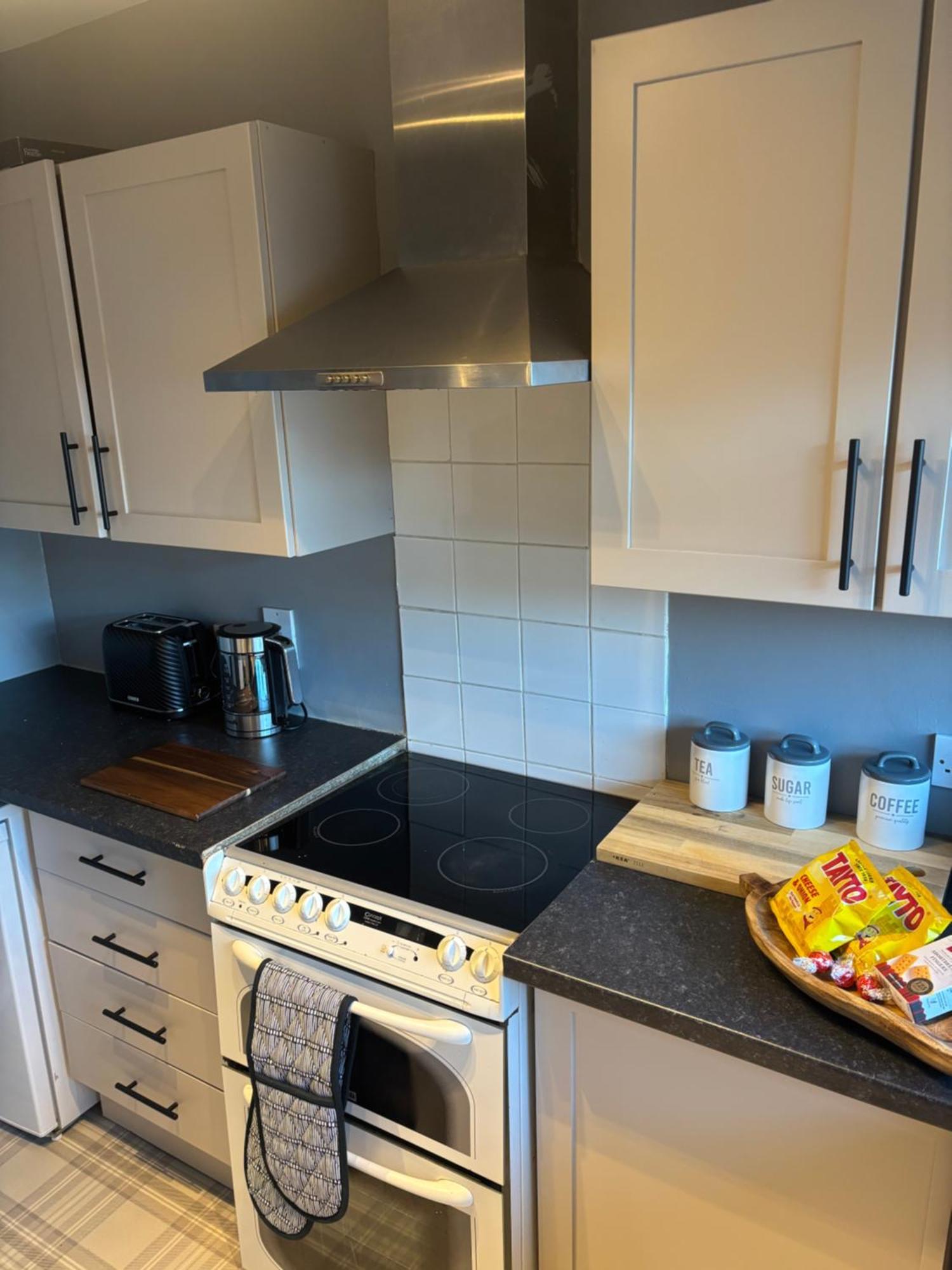 Fantastic Full 3 Bedroom Modern Apartment Белфаст Екстер'єр фото